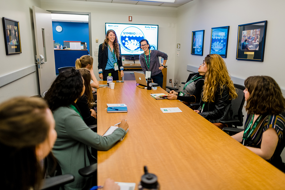 University of Hawaii grad students Emily Sesno and Beth Lenz held a breakout session on how we can connect science, education, and art.